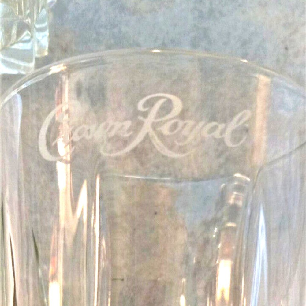 CROWN ROYAL 2 Cathedral Rocks Whiskey Glass Glasses Bar ware Diamond Cut